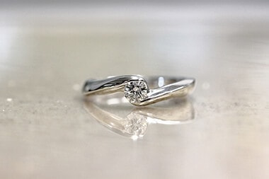 Ｈ様（神奈川県横浜市）手作り婚約指輪完成写真