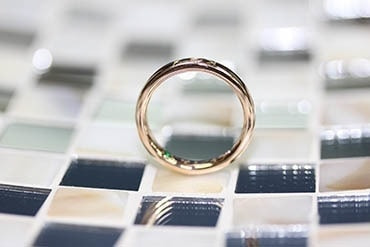 S・K様(埼玉県在住) 手作り婚約指輪完成品側面